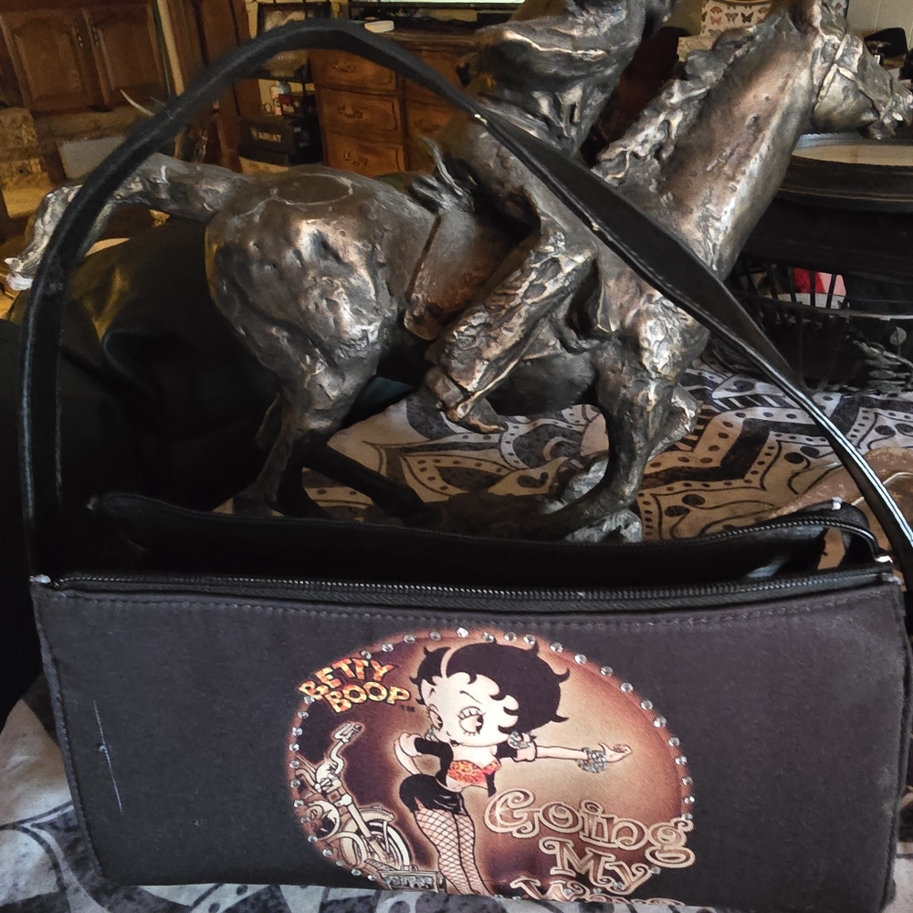 Betty Boop Black Shoulder Bag with chrystals 1 Side